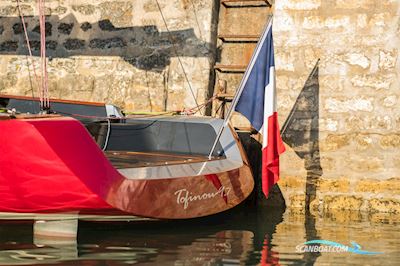 Tofinou 9.7 Segelboot 2025, Frankreich