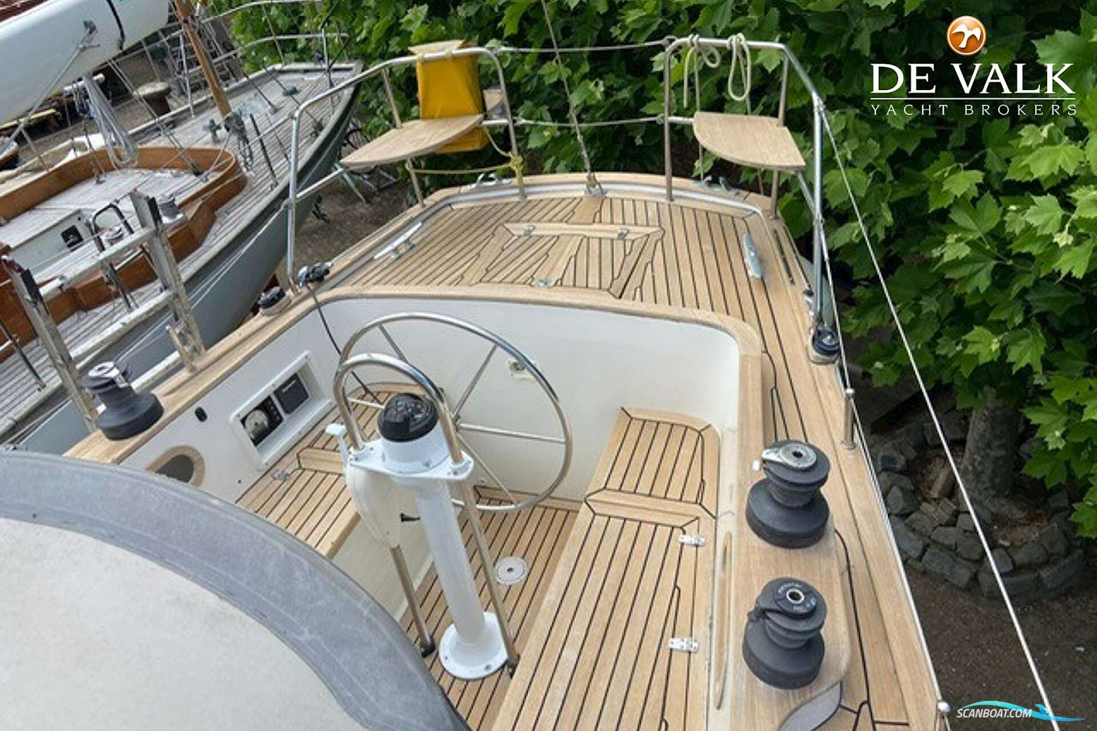 Tradewind 35