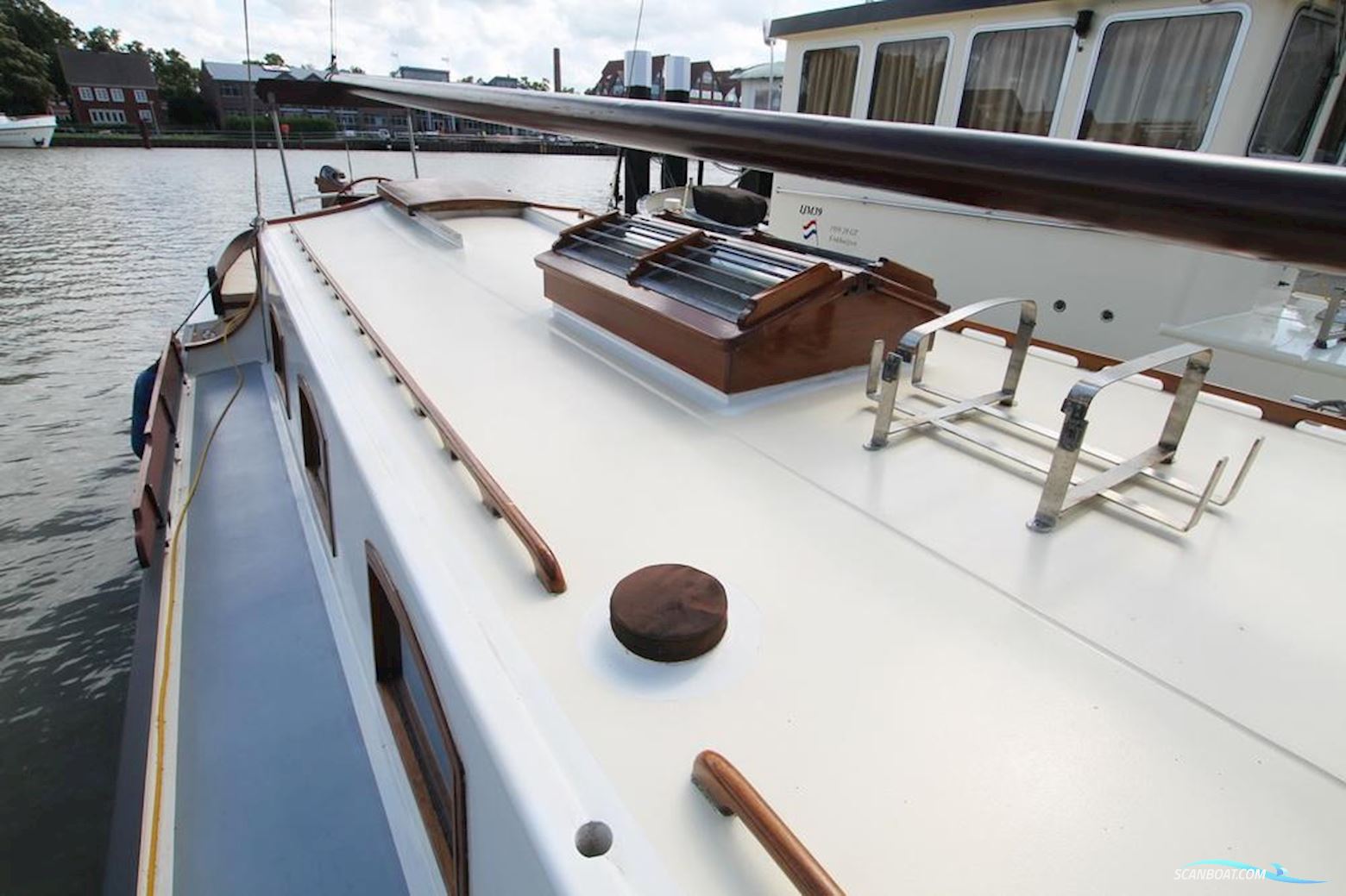 Traditional Platbodem