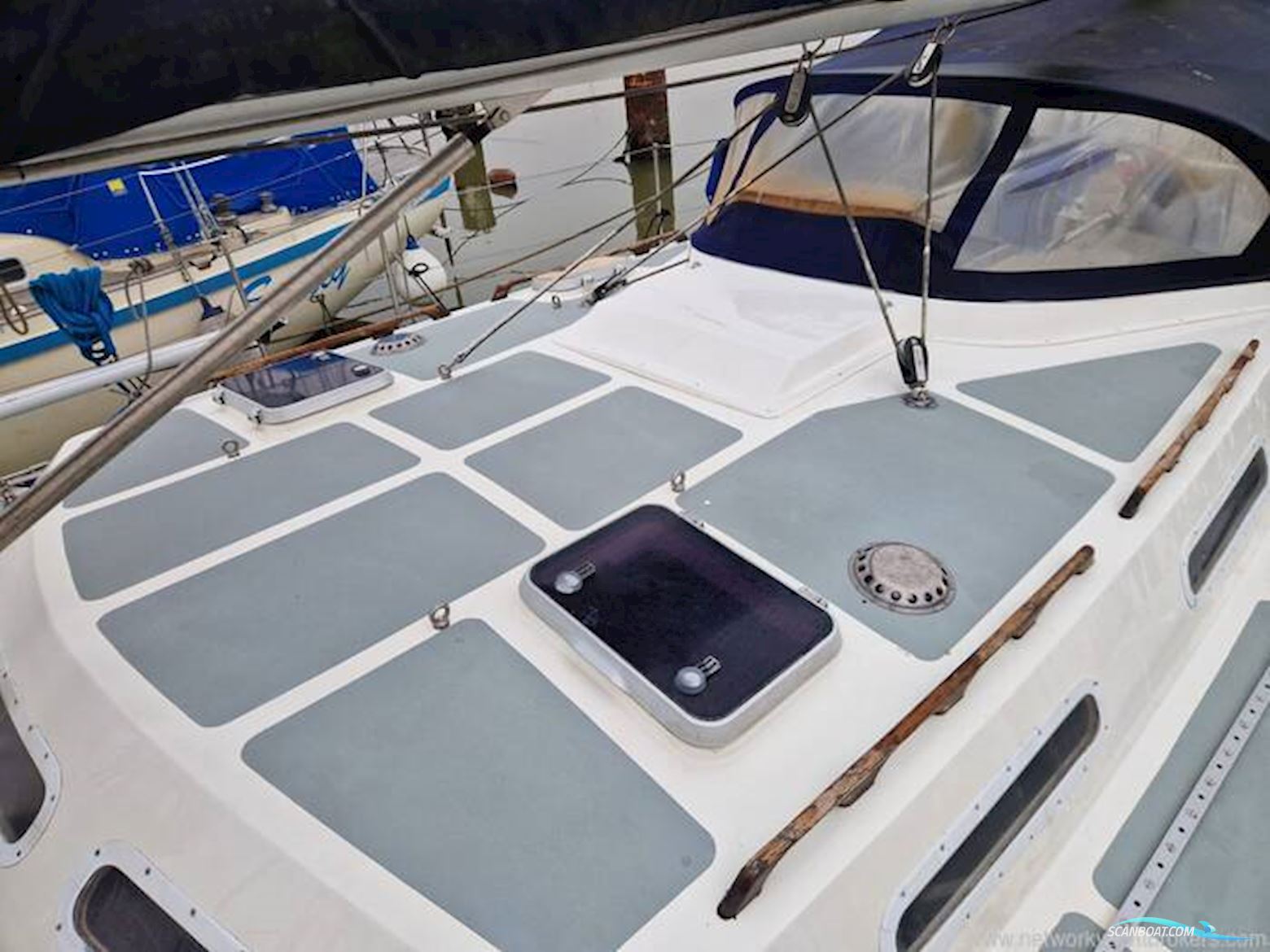 Trident Marine UK Warrior 40
