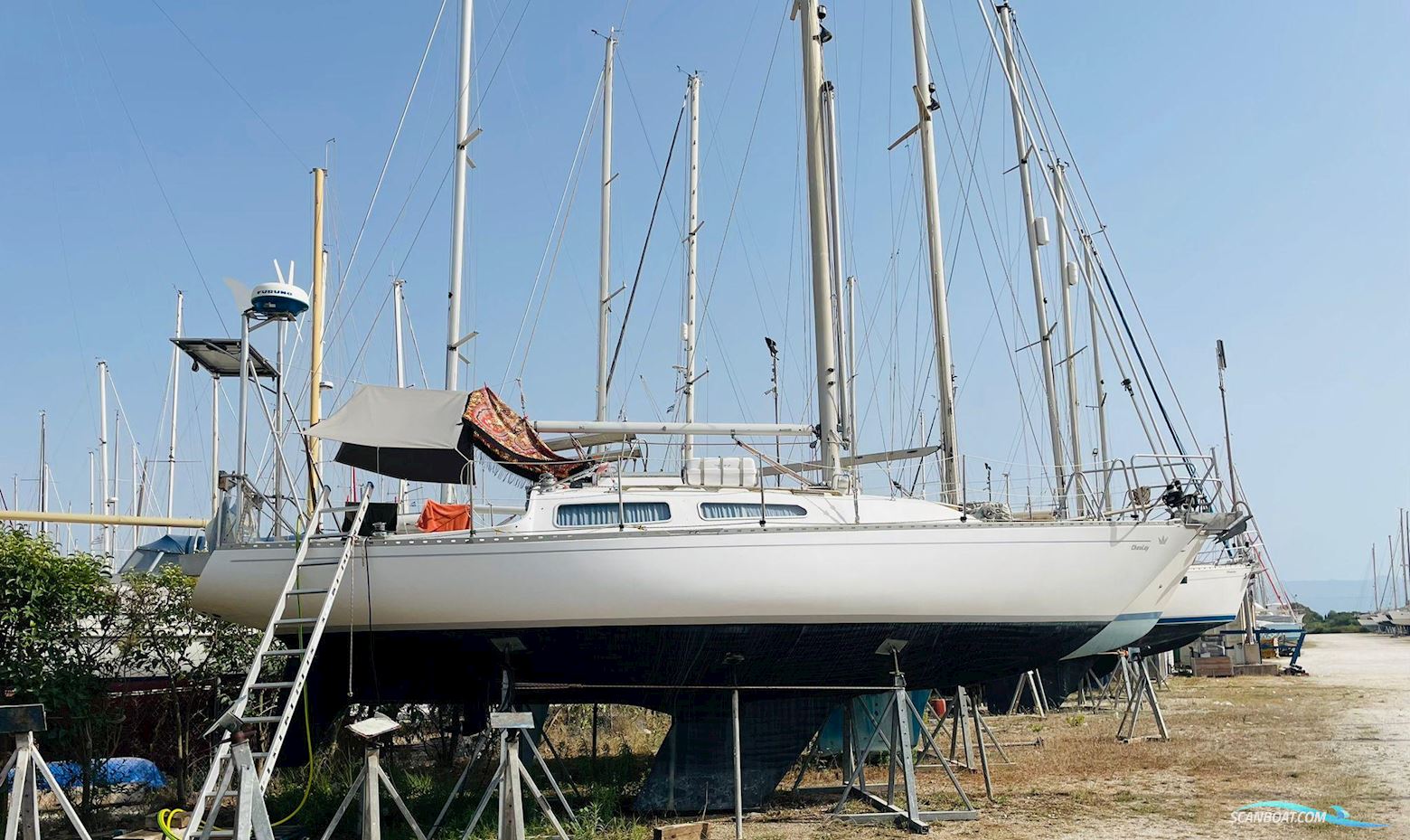 Unclassified Cruiser 32