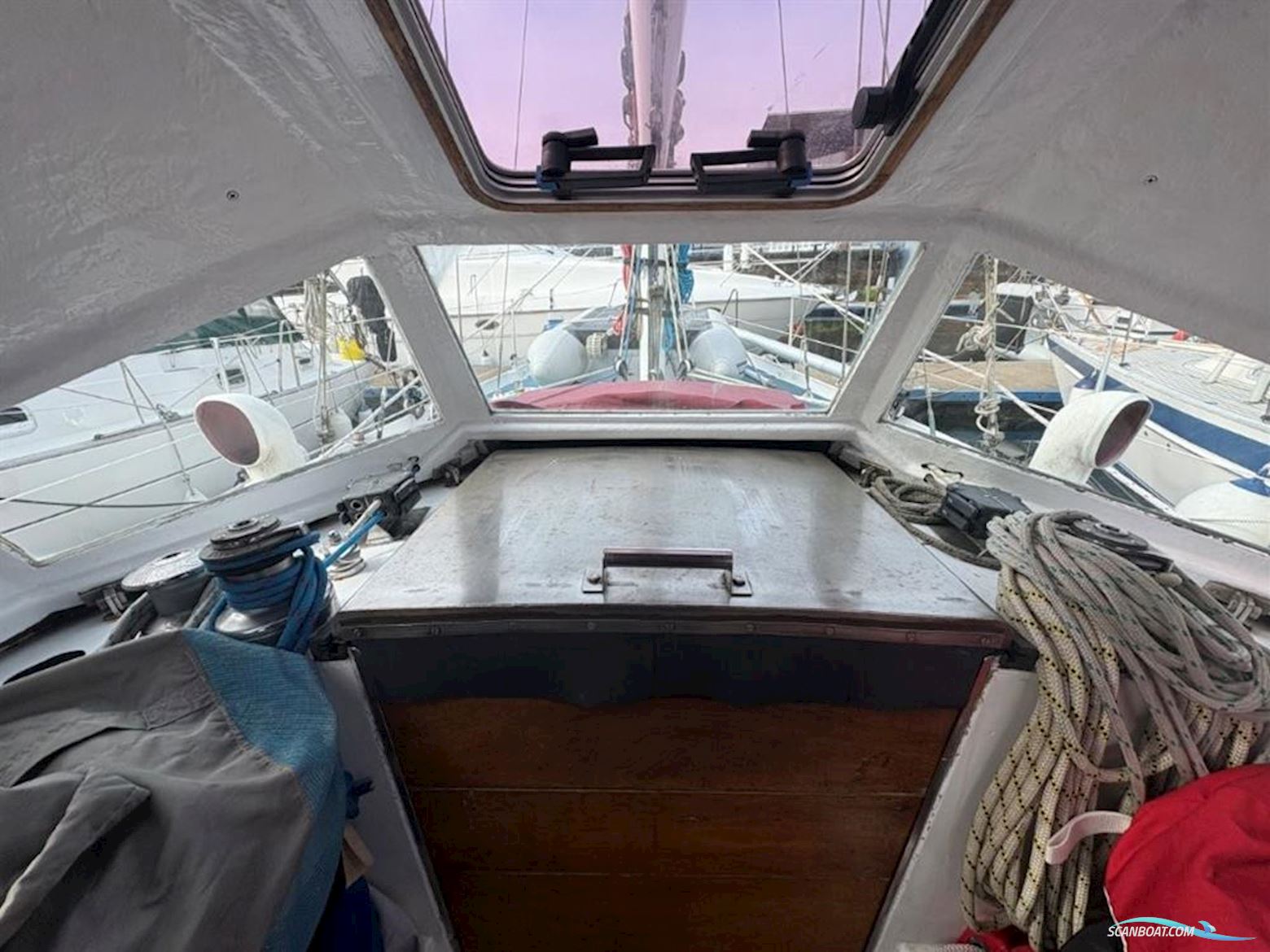Van de Stadt Falco 42
