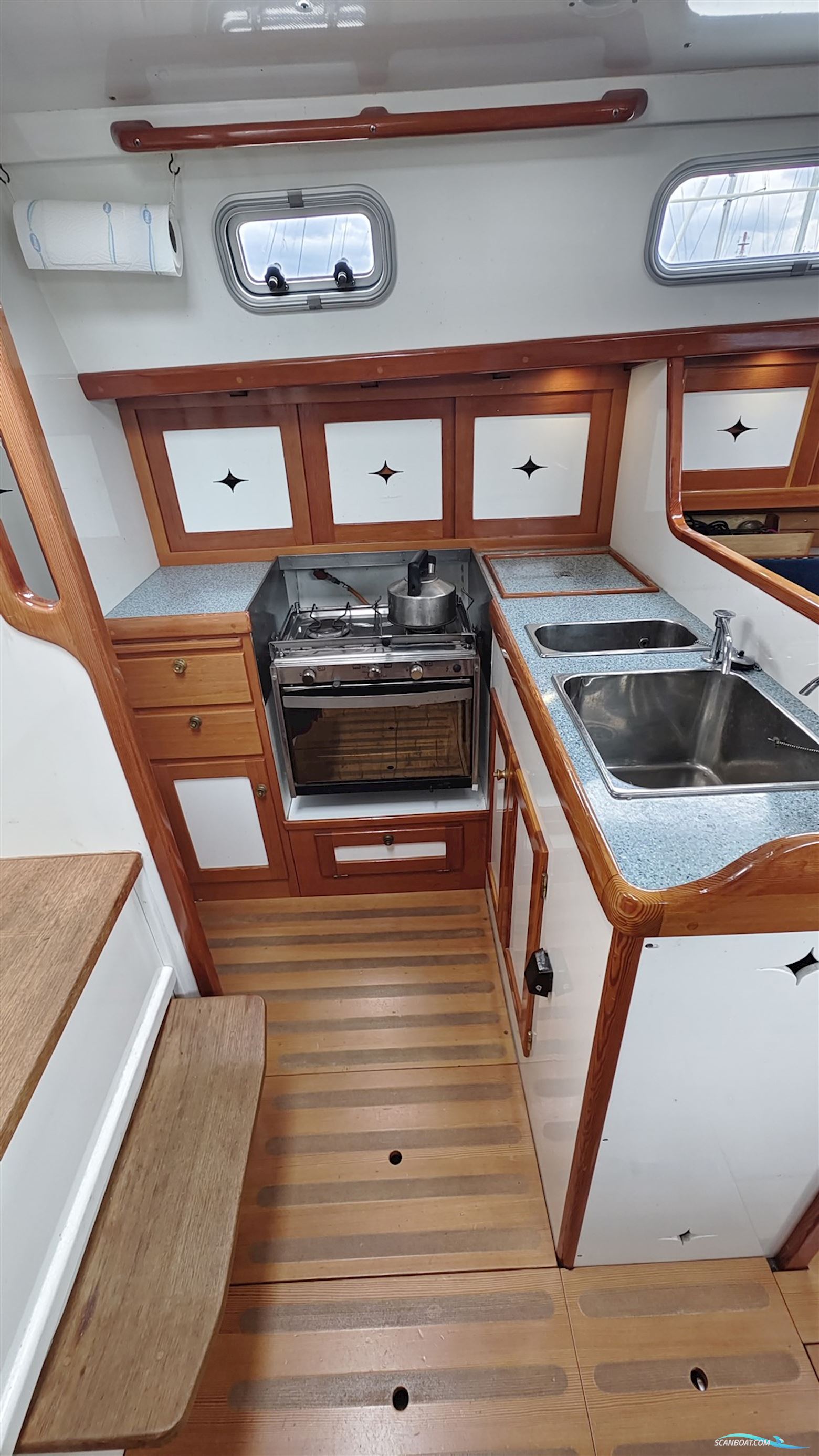 van de Stadt Helena 35