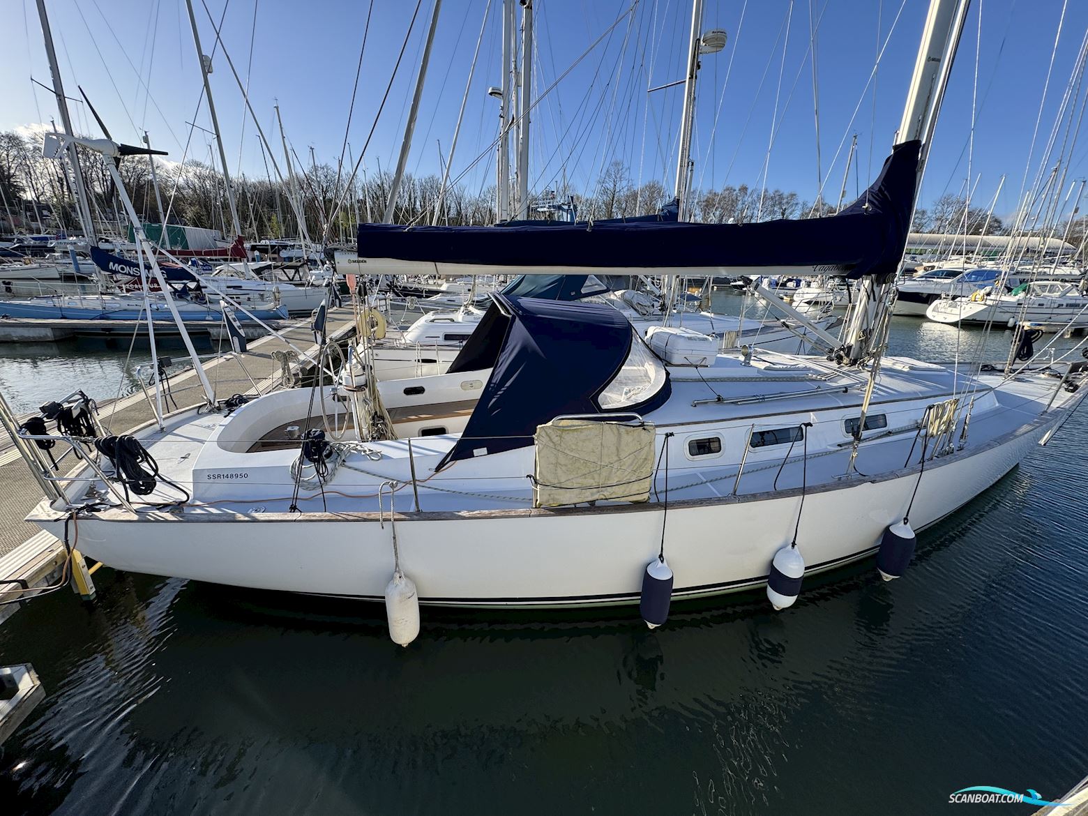 Van de Stadt Helena 38