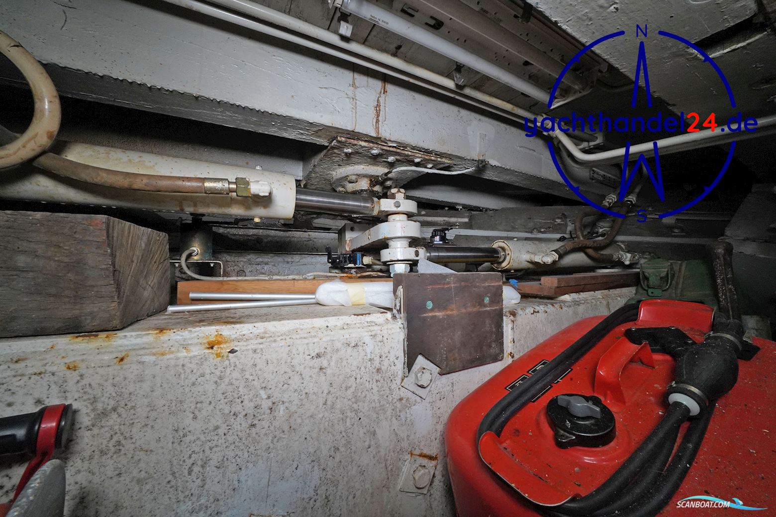 VEB Boddenwerft Damgarten Werftbau Eiche auf Eiche