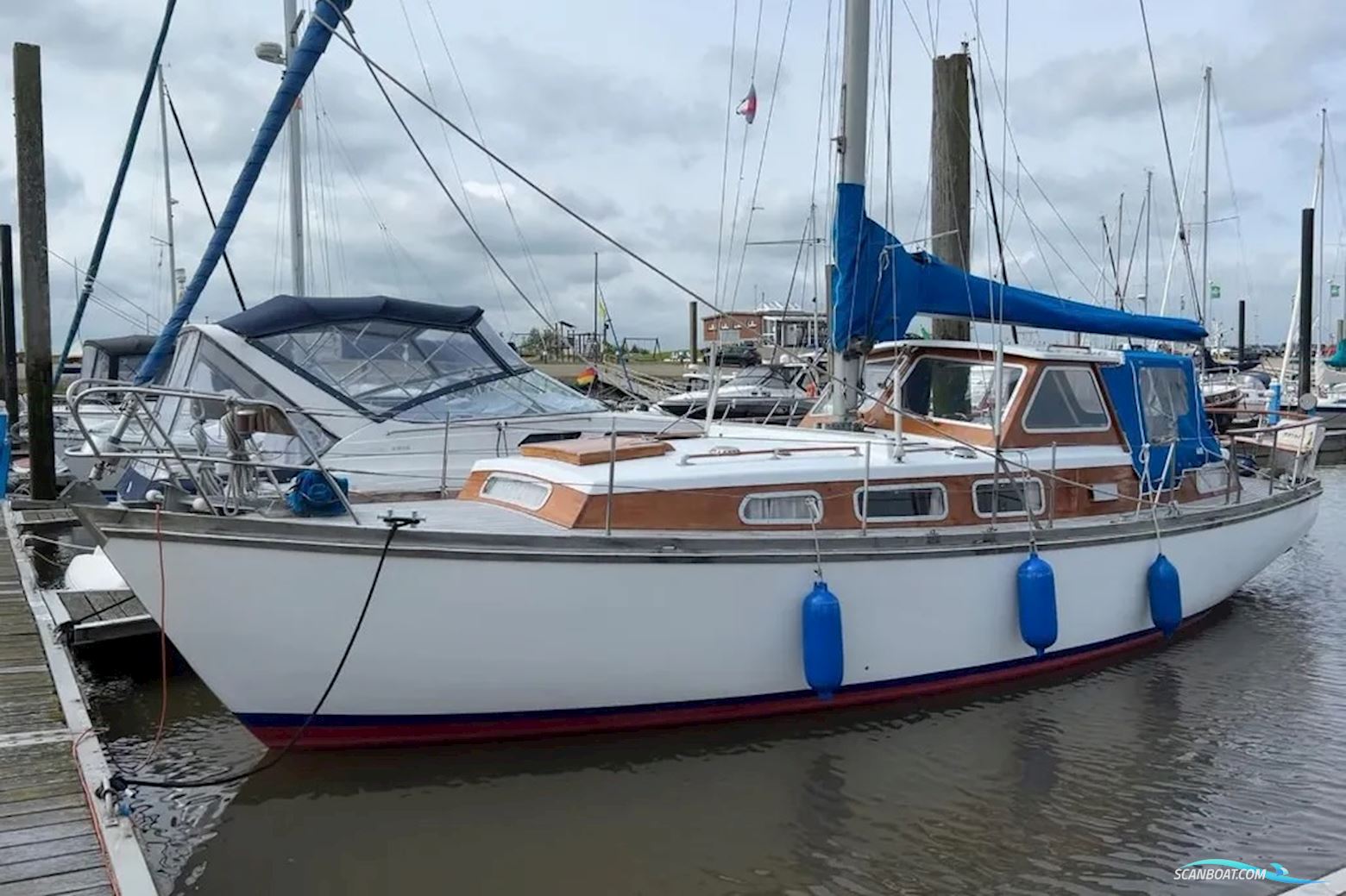 Vilm 1 Segelboot 1983, mit Volvo Penta motor, Deutschland