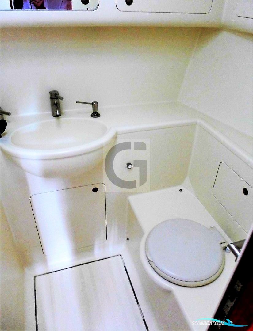 Vismara V65 Fast Cruiser