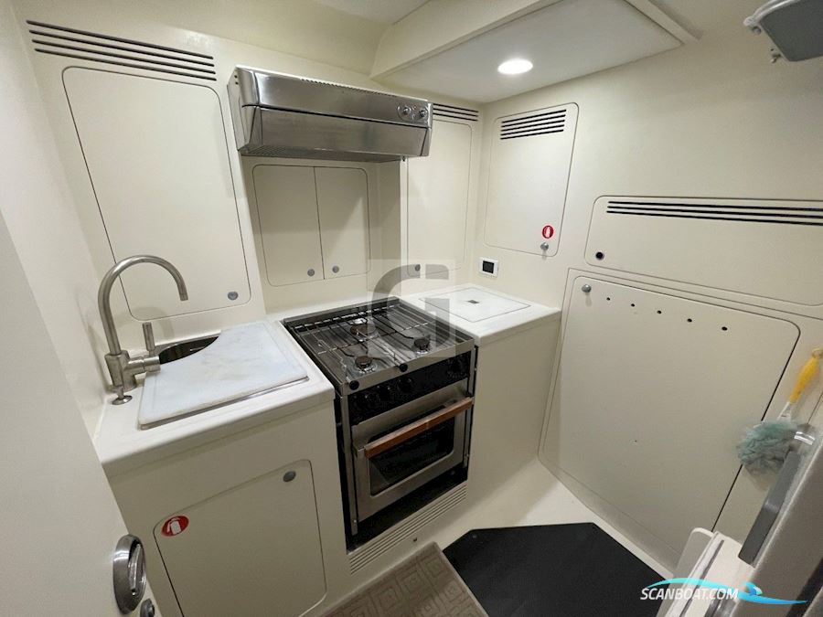 Vismara V65 Fast Cruiser