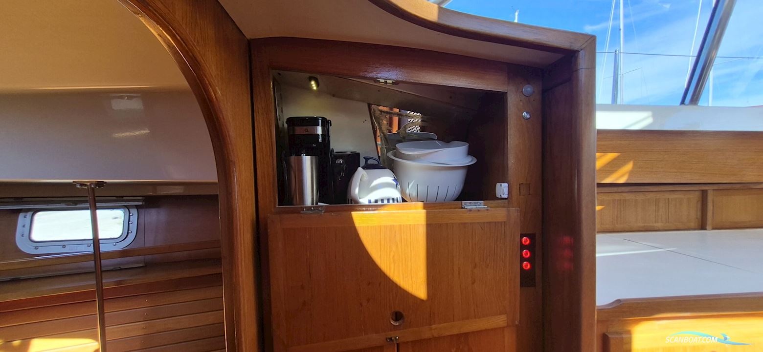 Vitesse 35 Vision Dæksalon. Gennemgribende Opdateret.