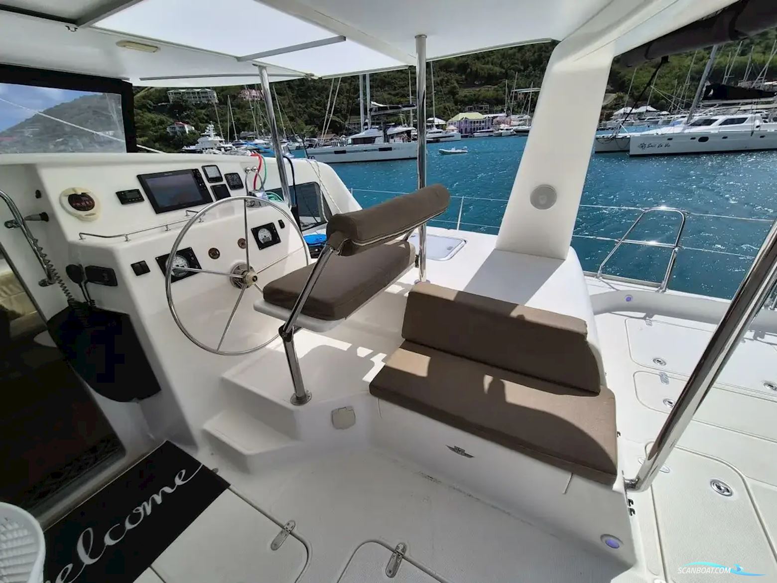 Voyage Yachts 480e