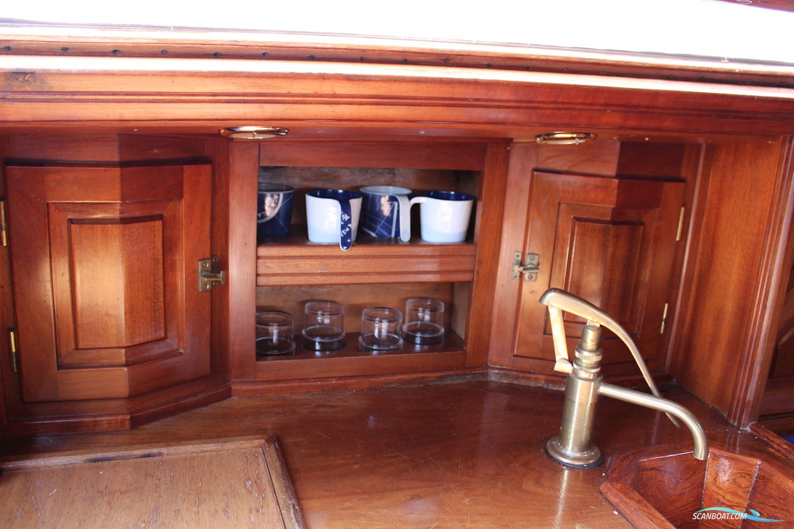 Waarschip 10.10
