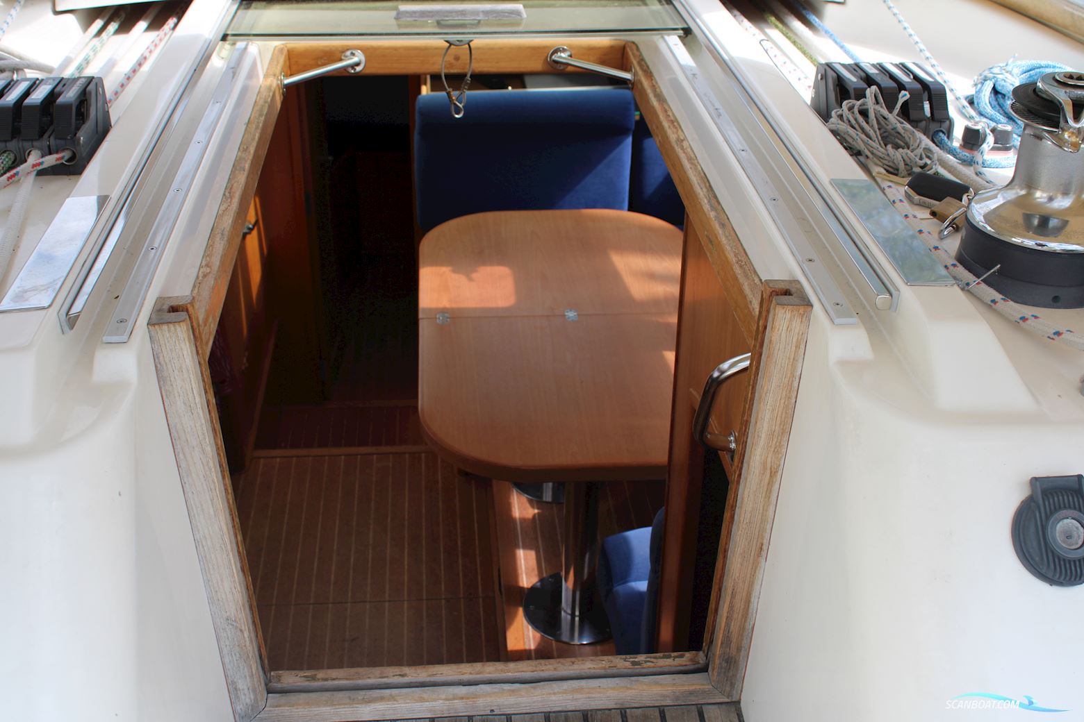 Wauquiez 40 Pilot Saloon
