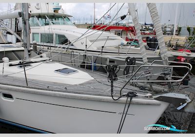 Wauquiez 40 Pilot Saloon Segelboot 2001, mit Volvo Penta MD22L motor, Niederlande