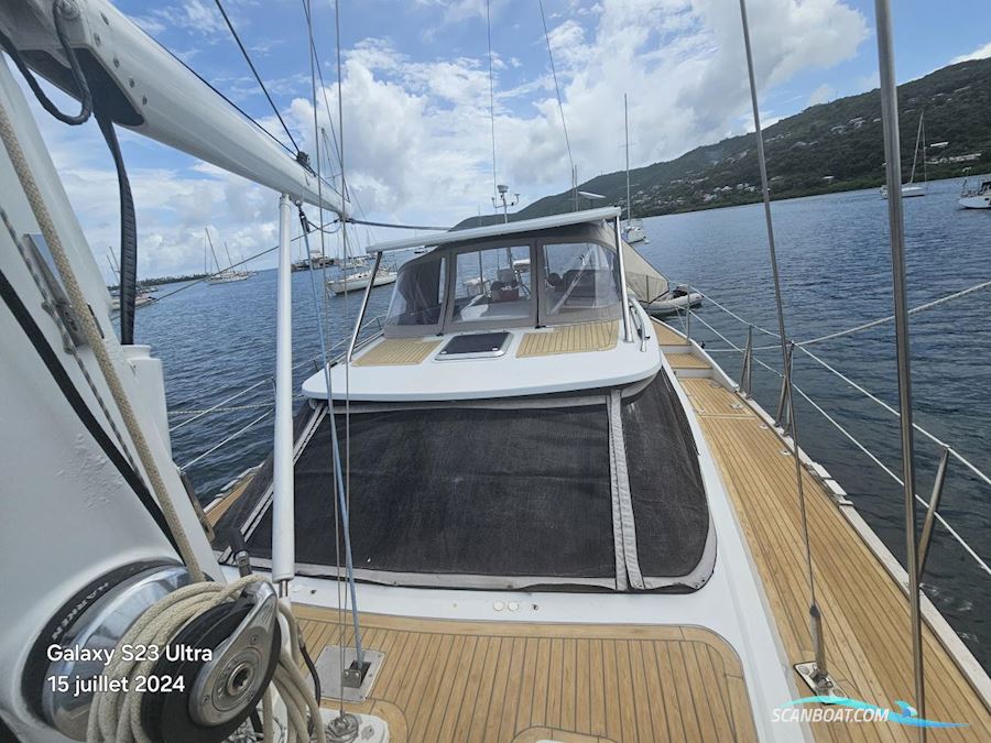 Wauquiez 60 Pilot Saloon