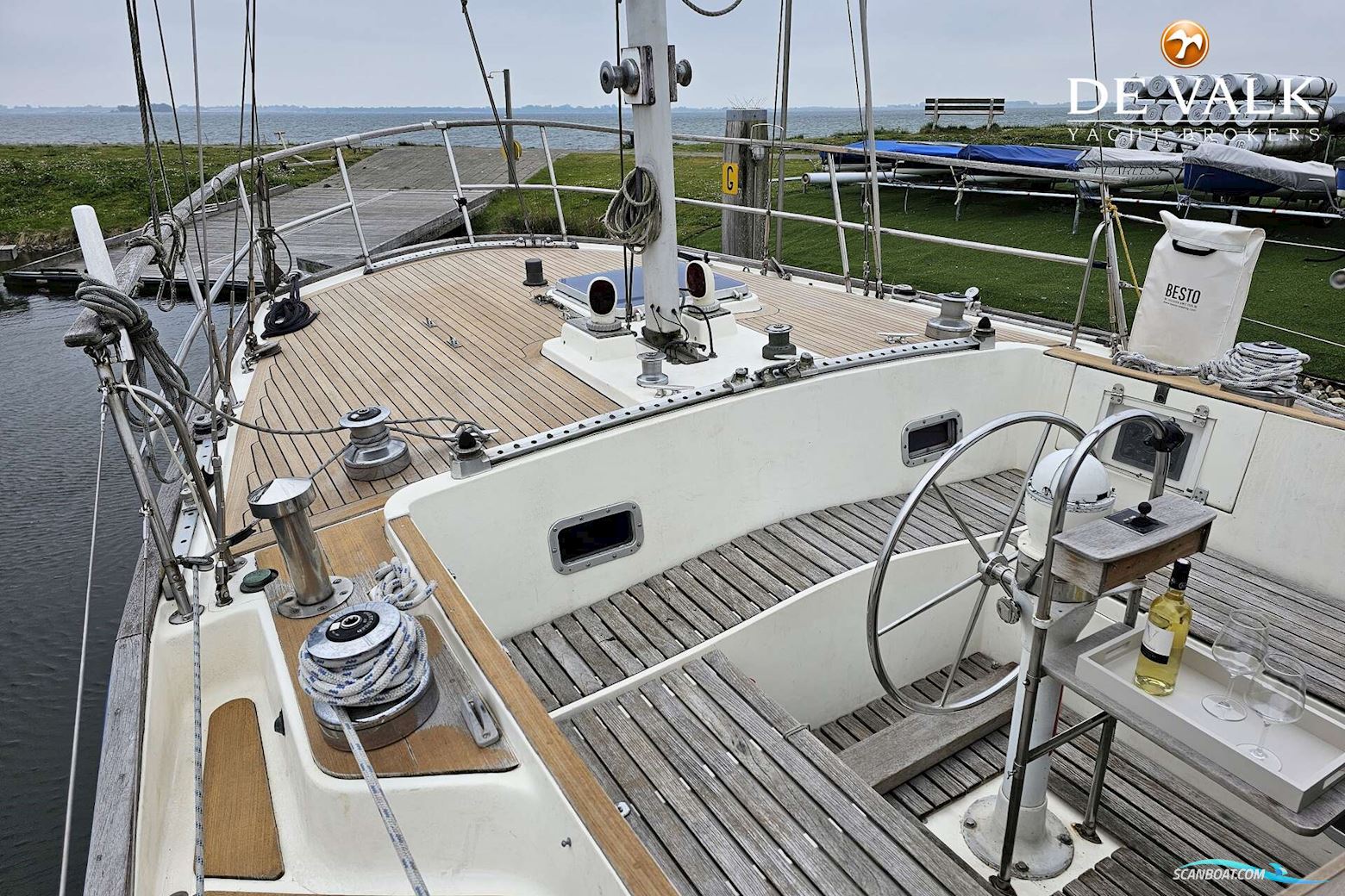 Wauquiez Amphitrite 43