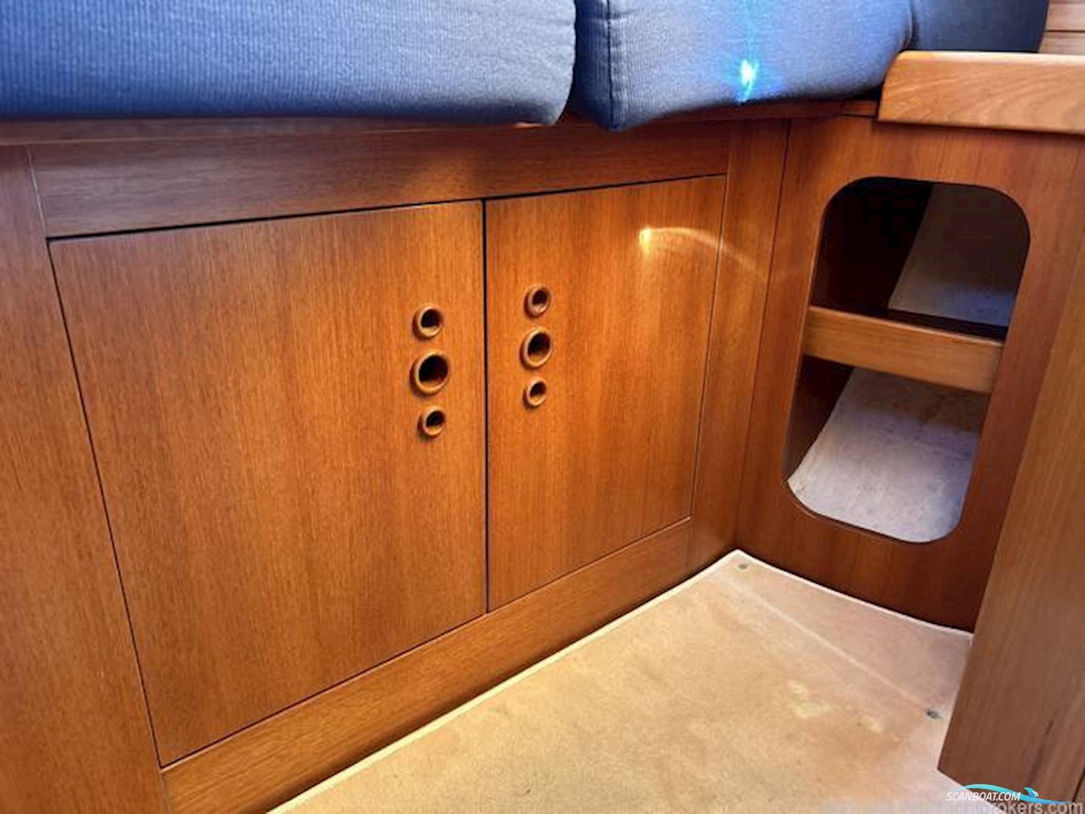 Wauquiez Pilot Saloon 40