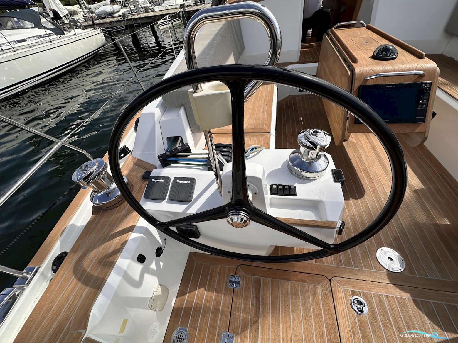 Wauquiez Pilot Saloon 48