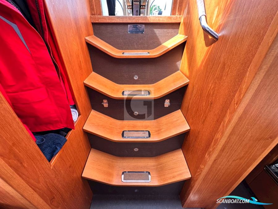 Wauquiez Pilot Saloon 48