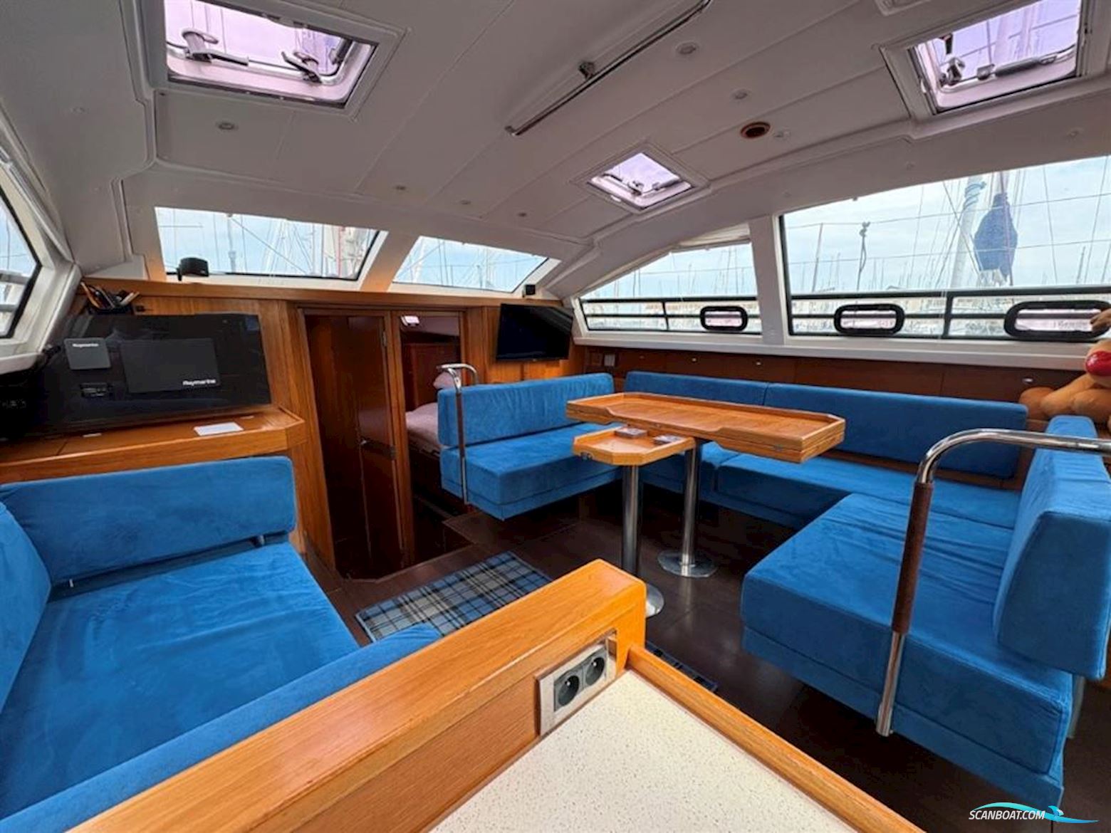 Wauquiez Pilot Saloon 55