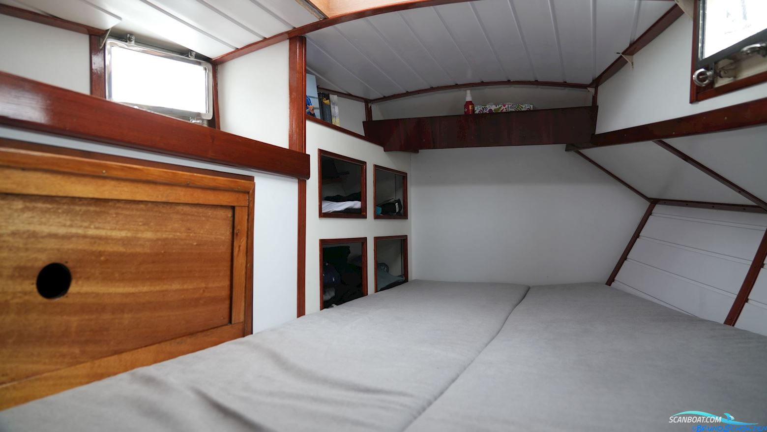 Windspiel IV Klasse Stalen S-Spant