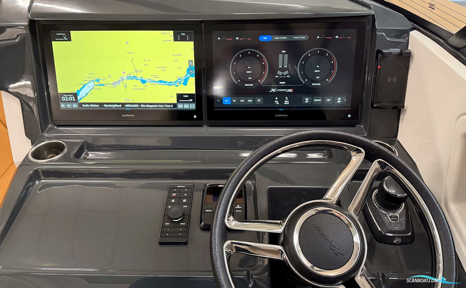 X-Power 33C - X-Yachts