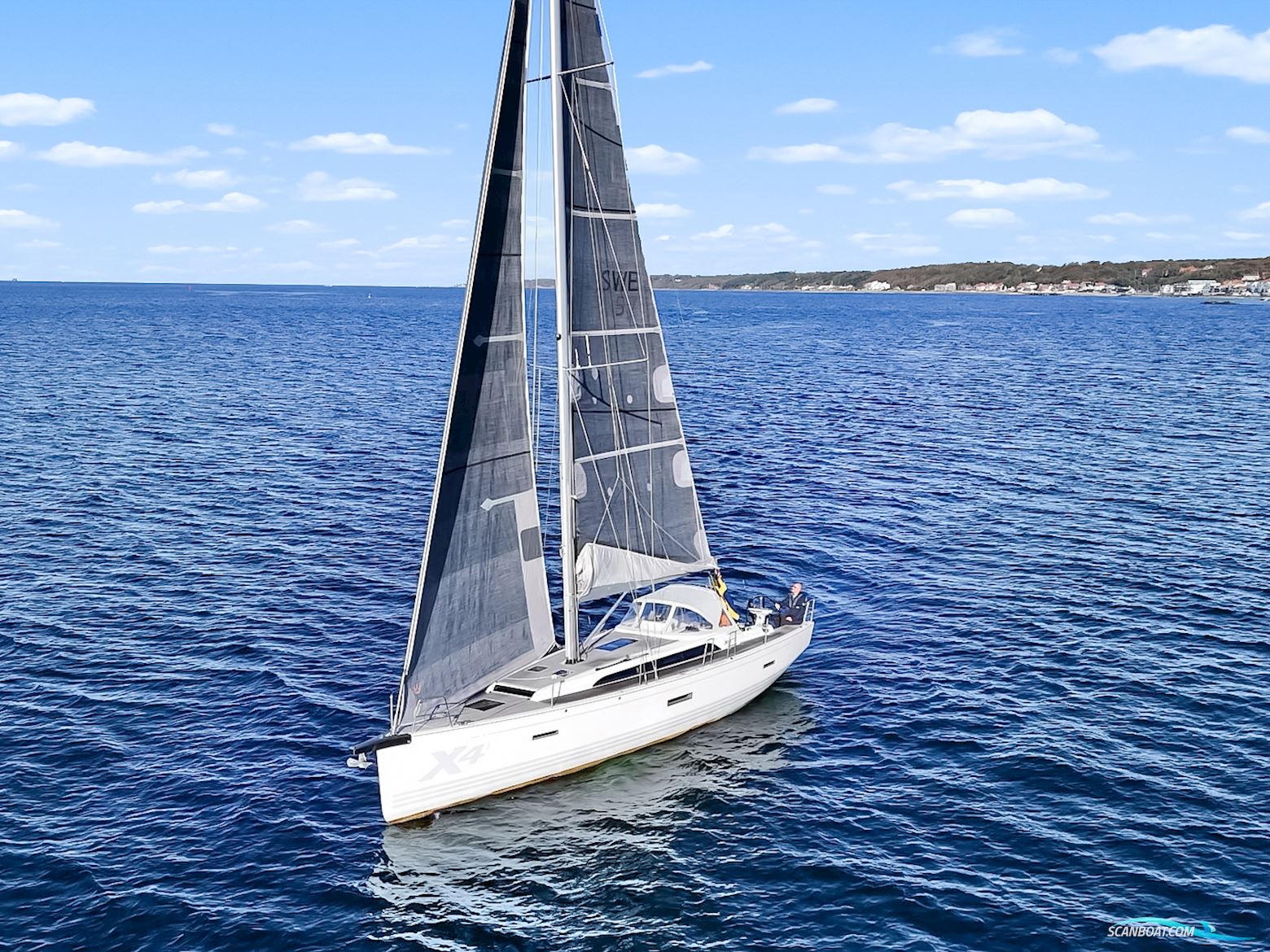 X-yachts 4.3