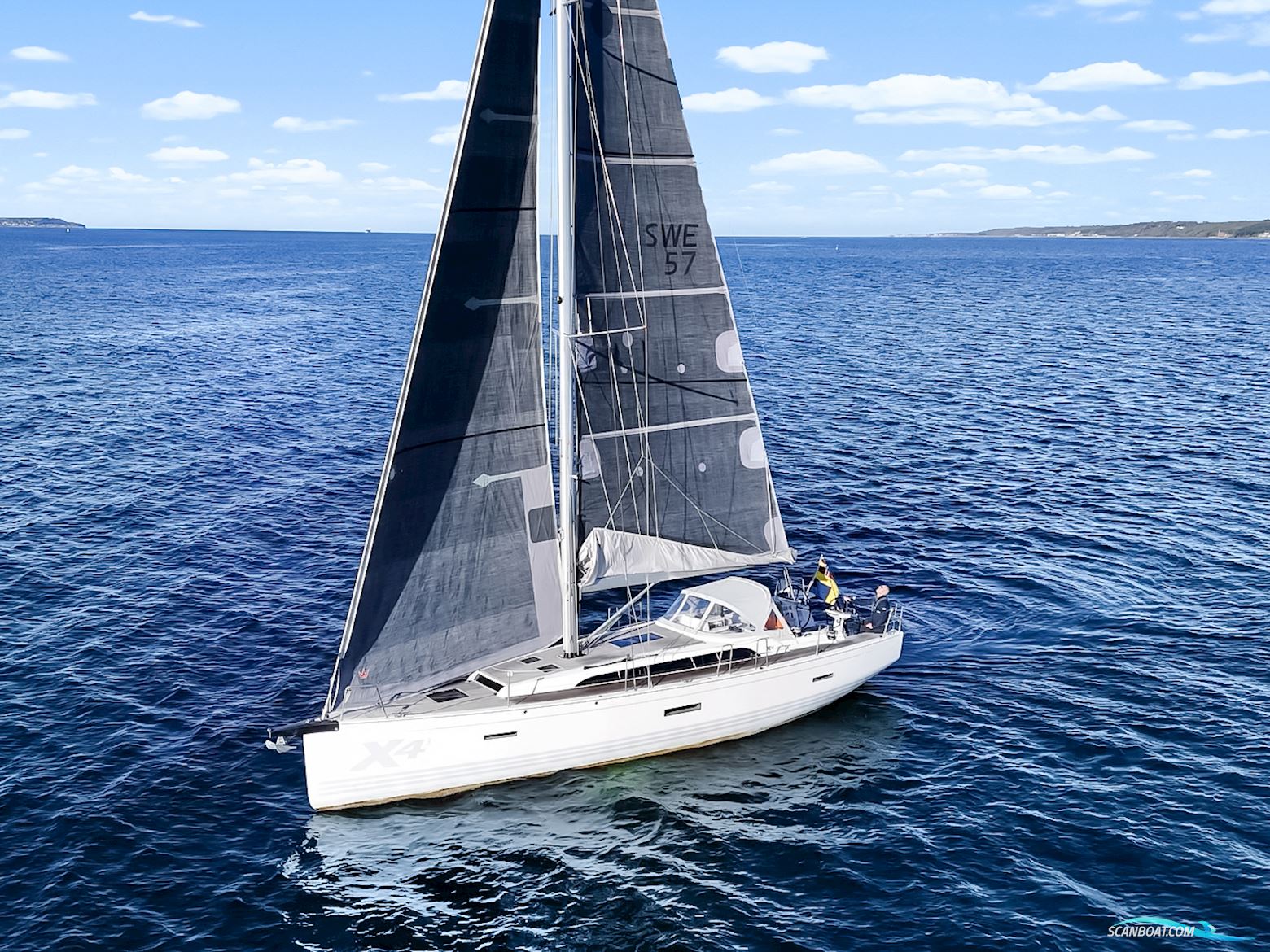 X-yachts 4.3