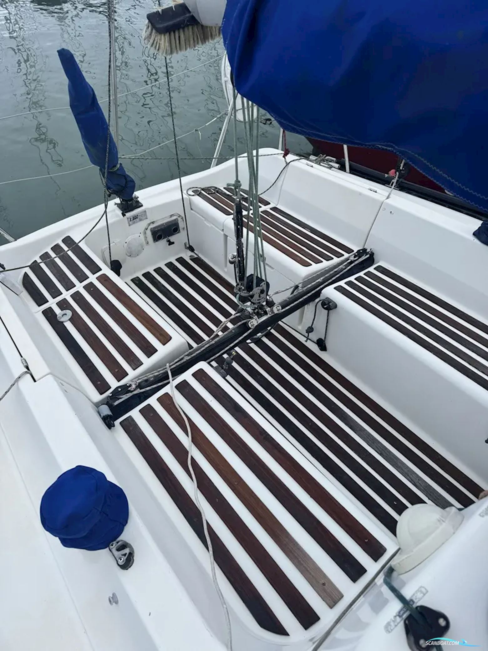 X-Yachts X-302
