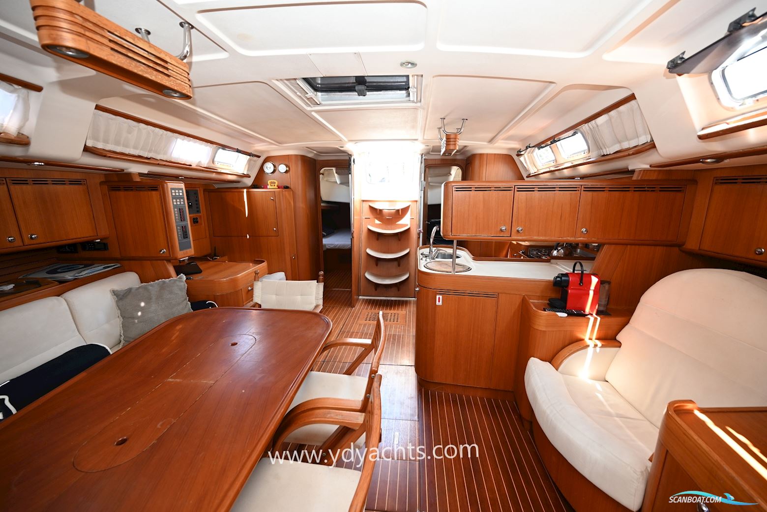 X-Yachts X-562