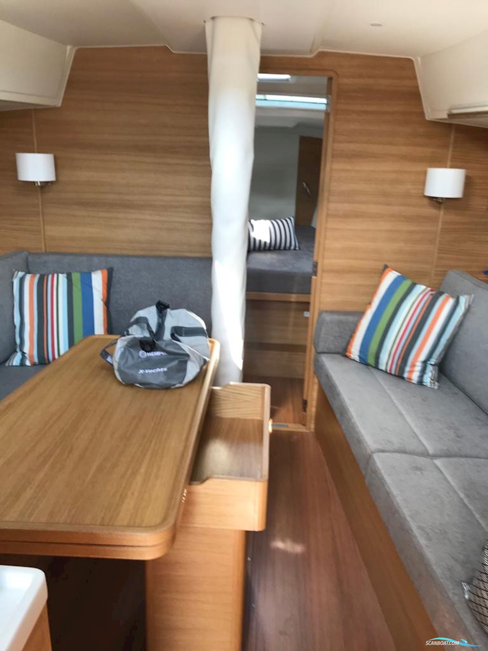 X4⁰ - X-Yachts