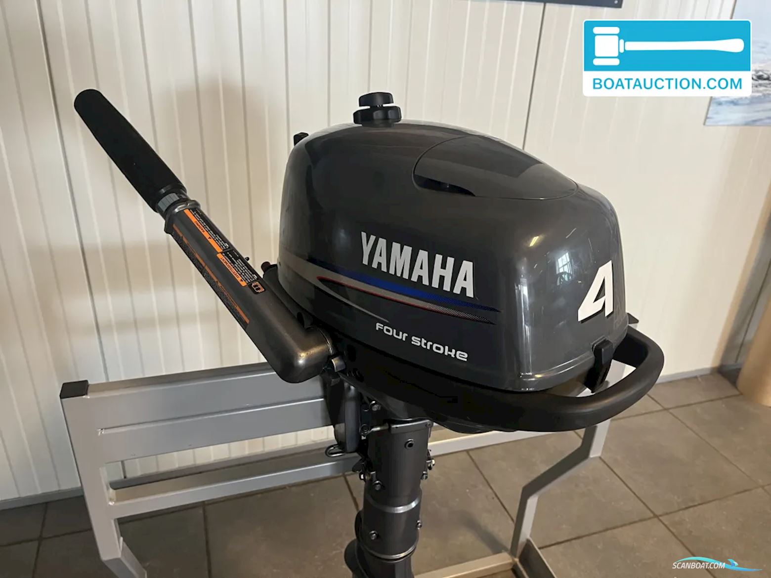 Yamaha F4AMH Segelboot 2002, Belgien