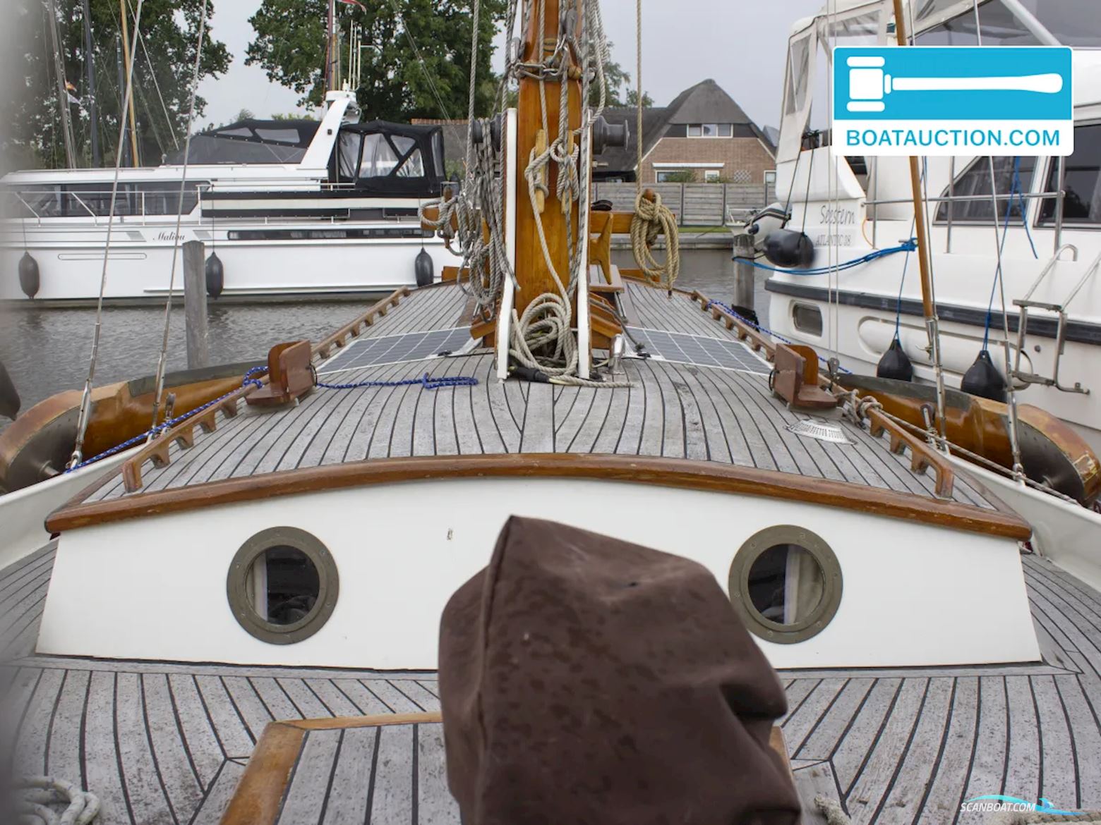 Zeeschouw Platbodem