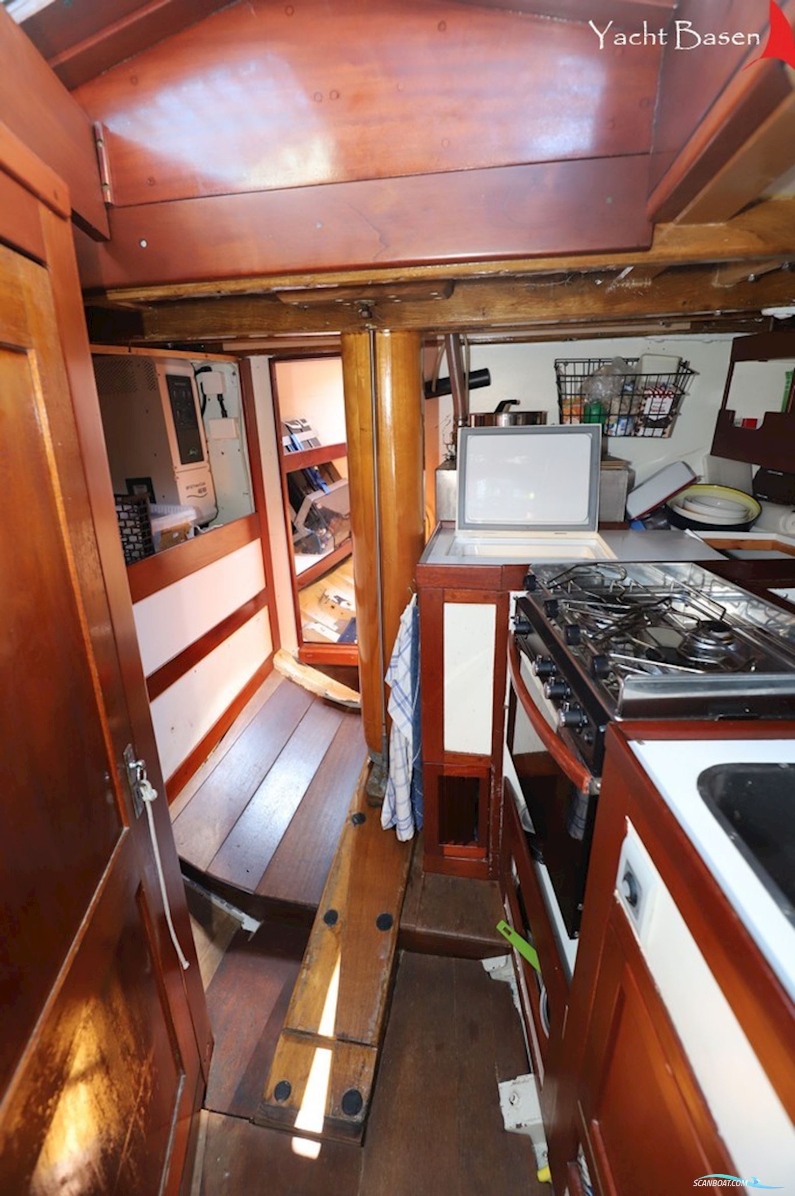 10 m R - Classic Yacht