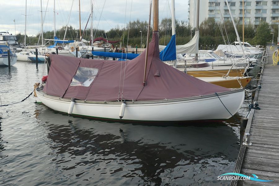 30qm Hansen Spidsgatter Sejlbåd 1933, med Tohatsu motor, Tyskland