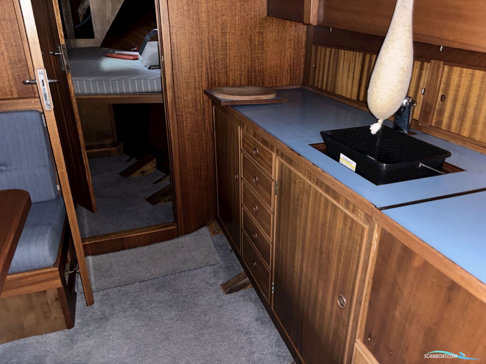 33 Fod Mahogny Ketch