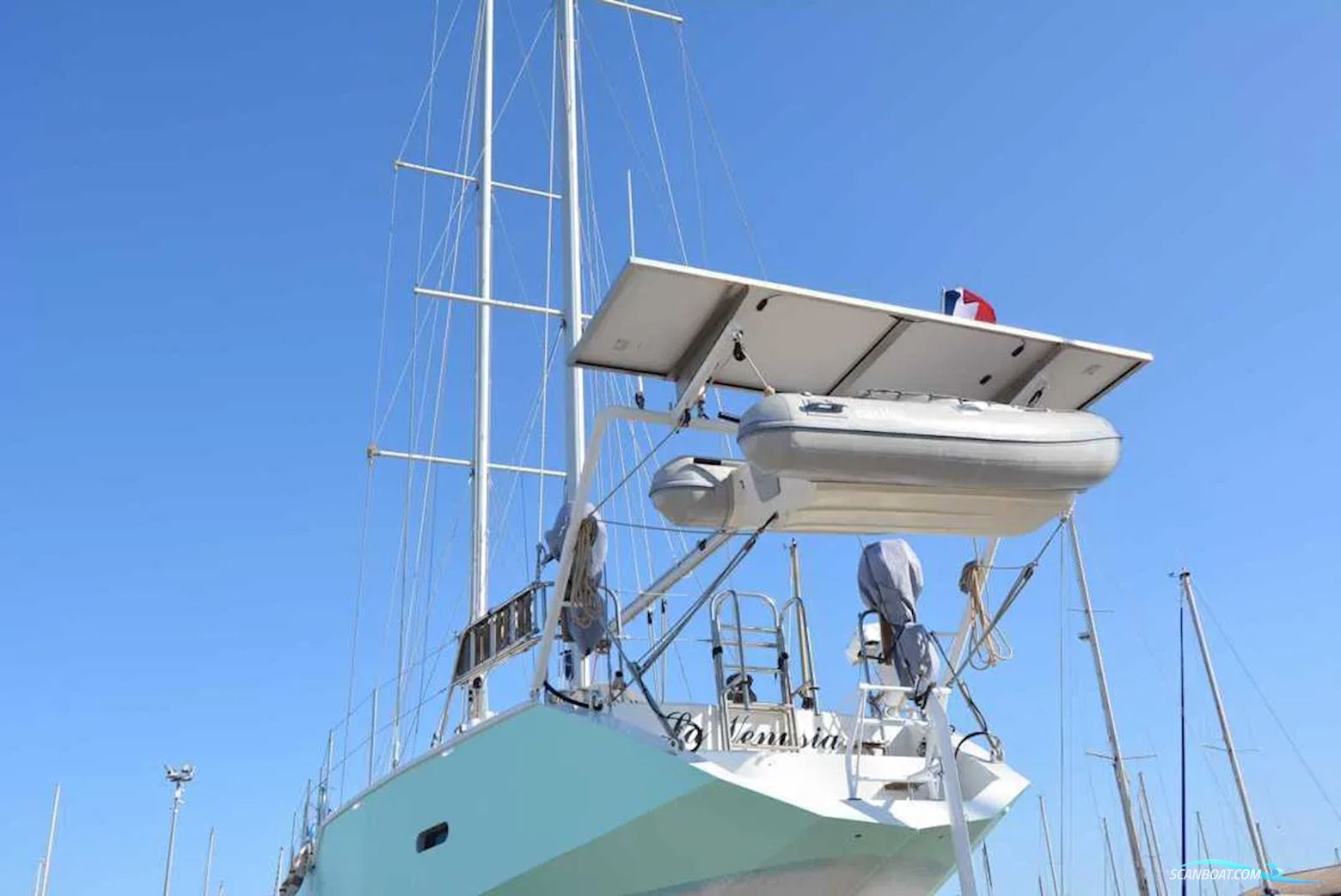 Alesia Marine Goelette 50