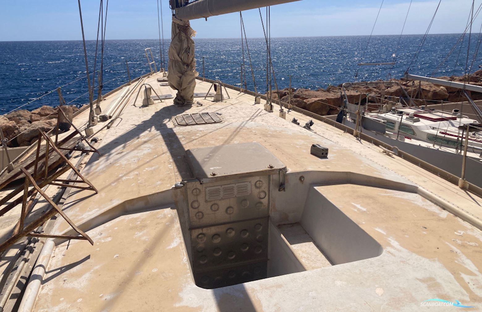 Almaz Asma 50 Aluminium