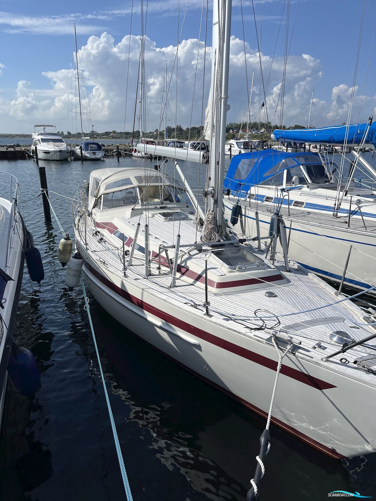 Aphrodite 33 Sejlbåd 1991, med Volvo Penta TP20-03 motor, Danmark