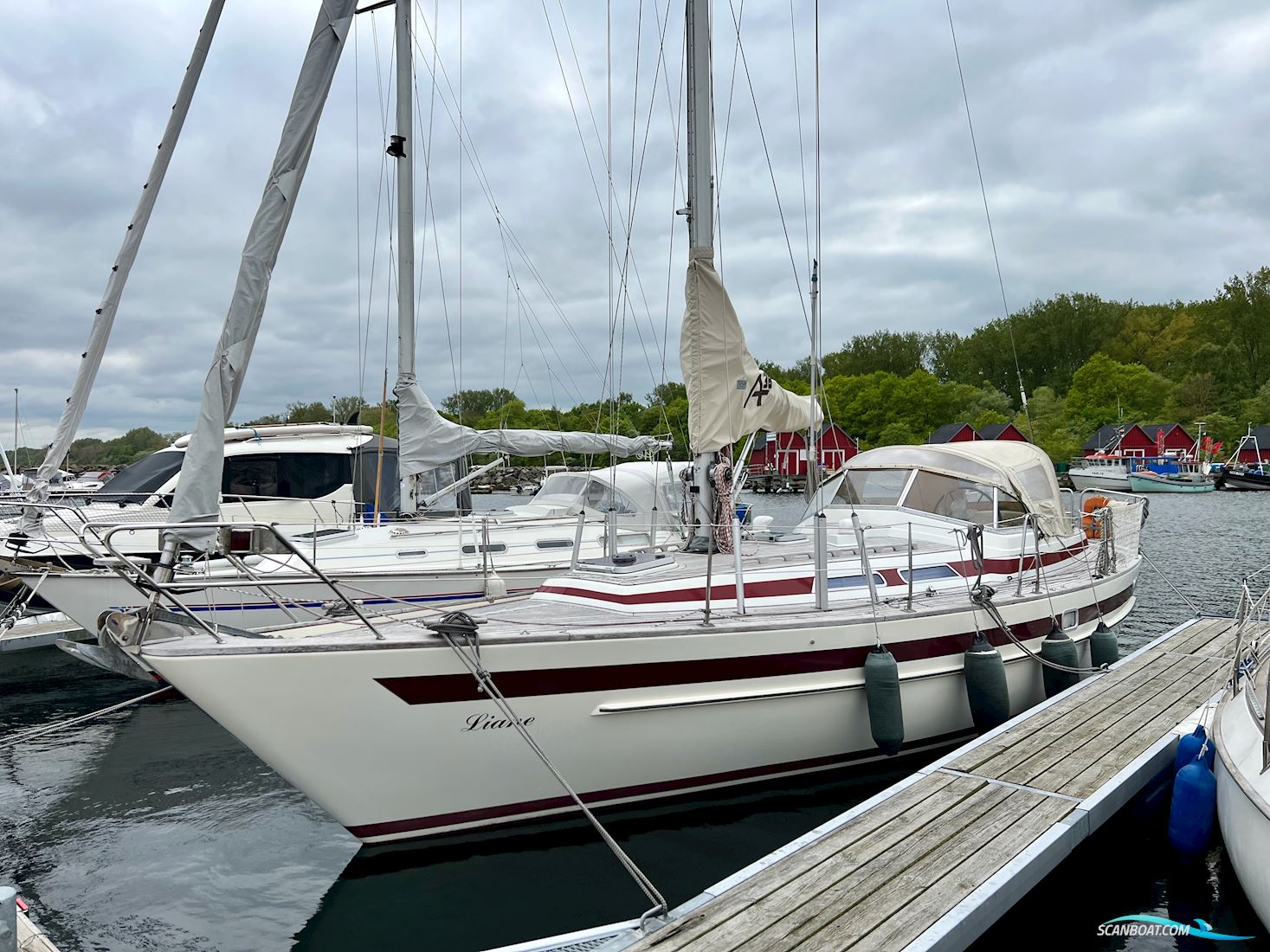 Aphrodite 36 Sejlbåd 1987, med Volvo D2-40 motor, Tyskland