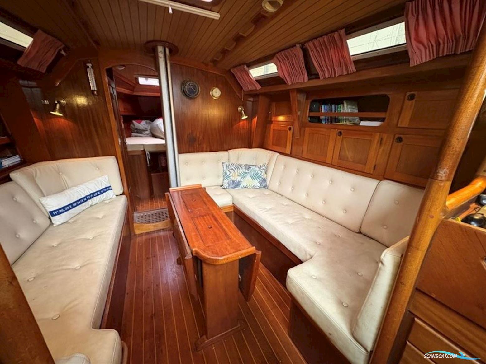 Aphrodite 42 Ketch