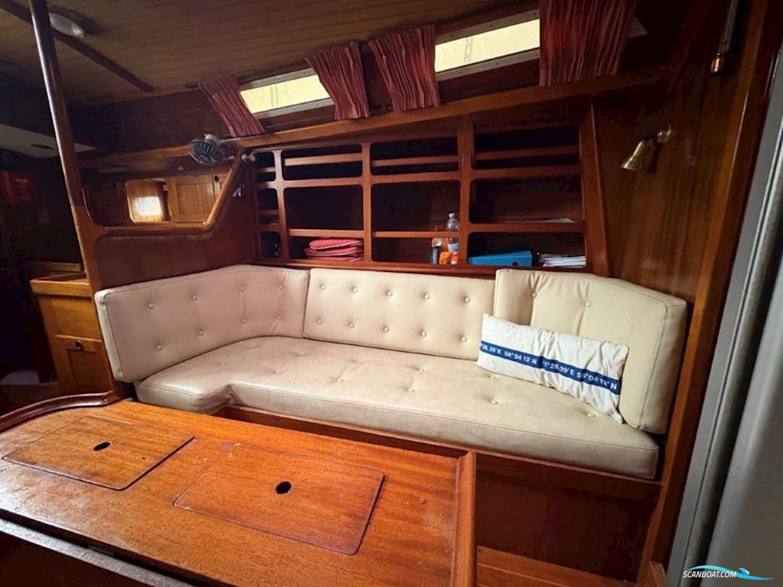 Aphrodite 42 Ketch