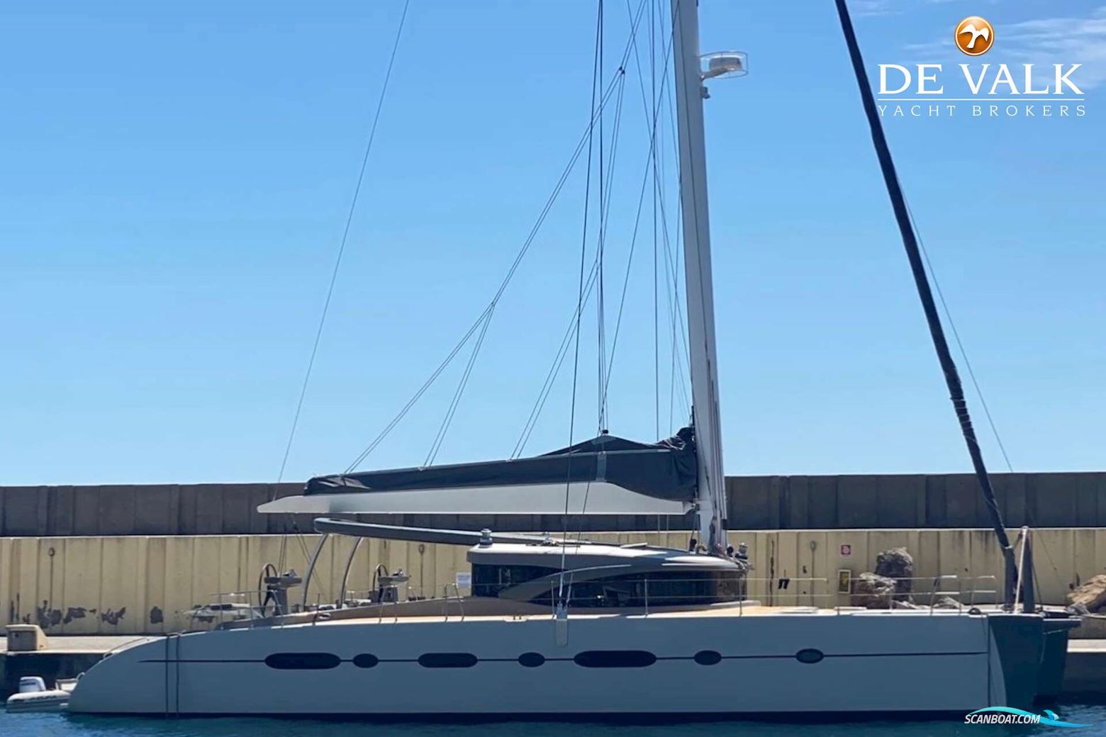 Aquamarine Aldabra 600