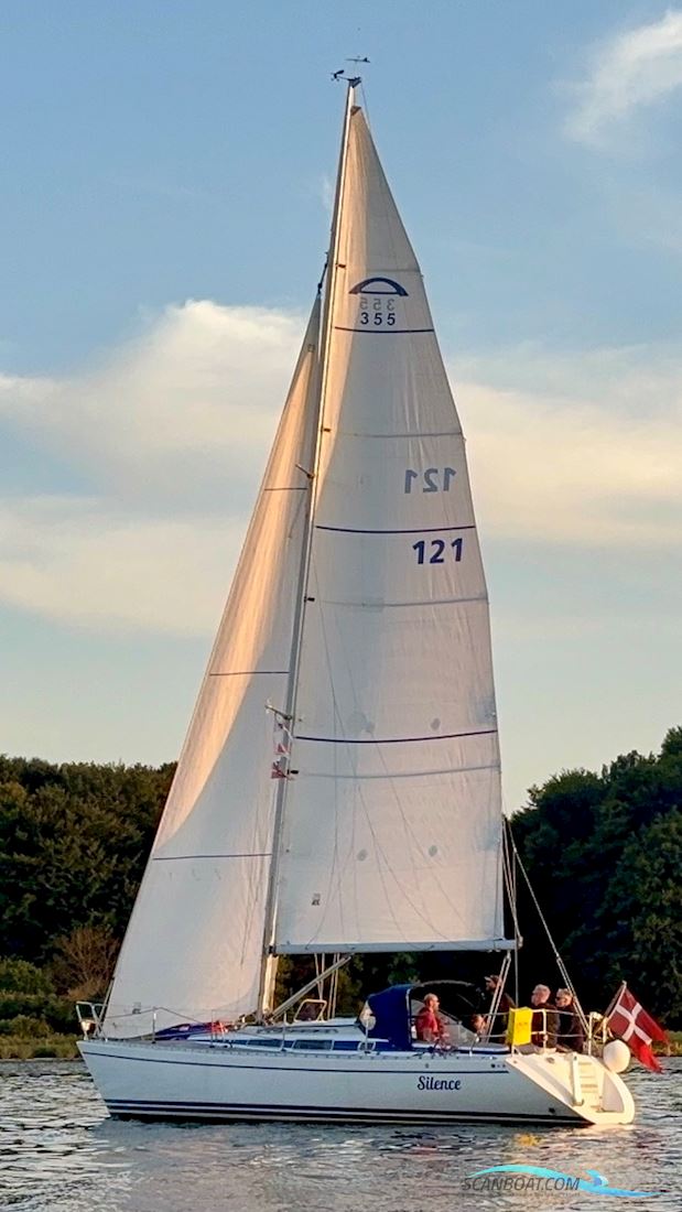 Arcona 355