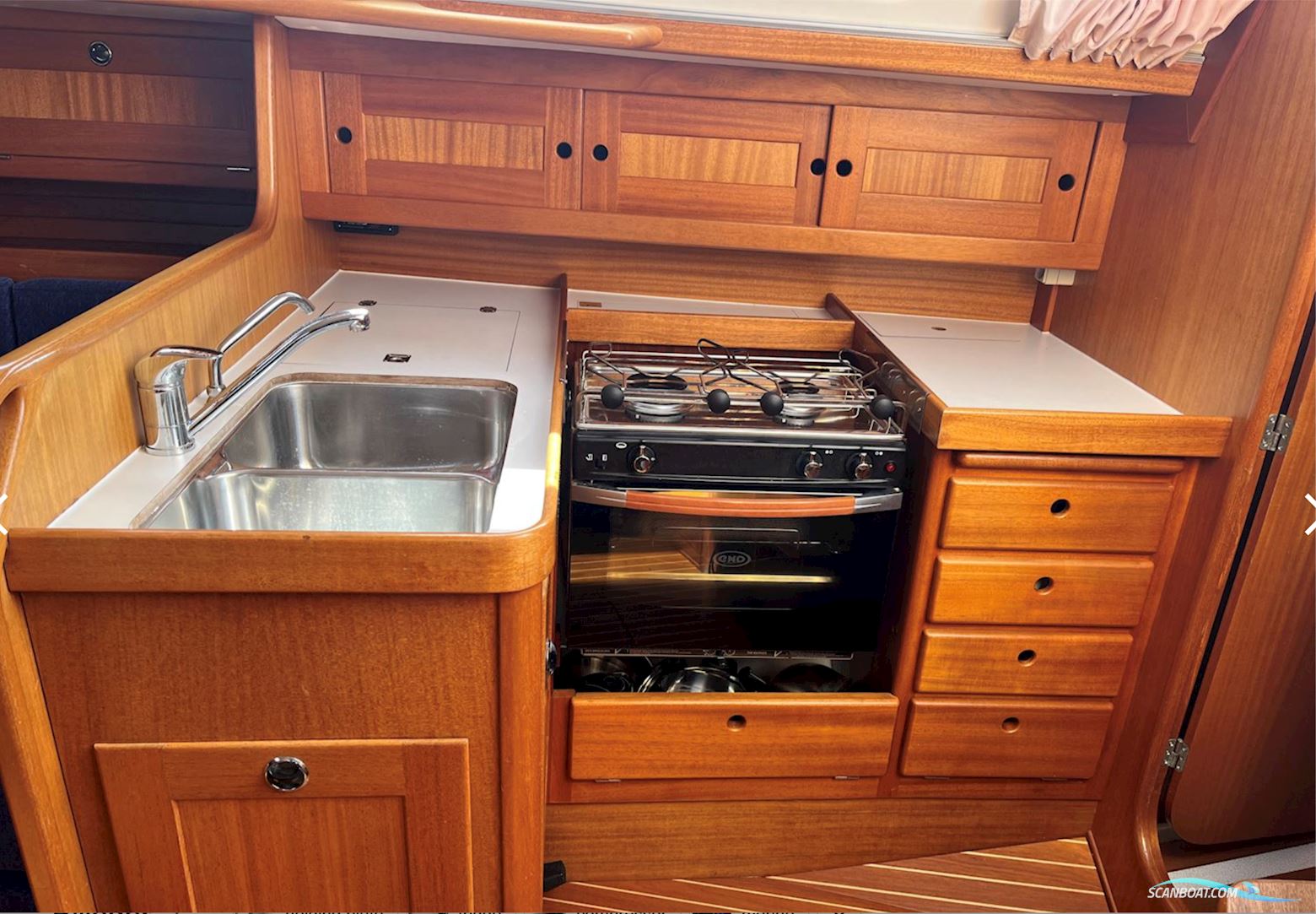 Arcona 355