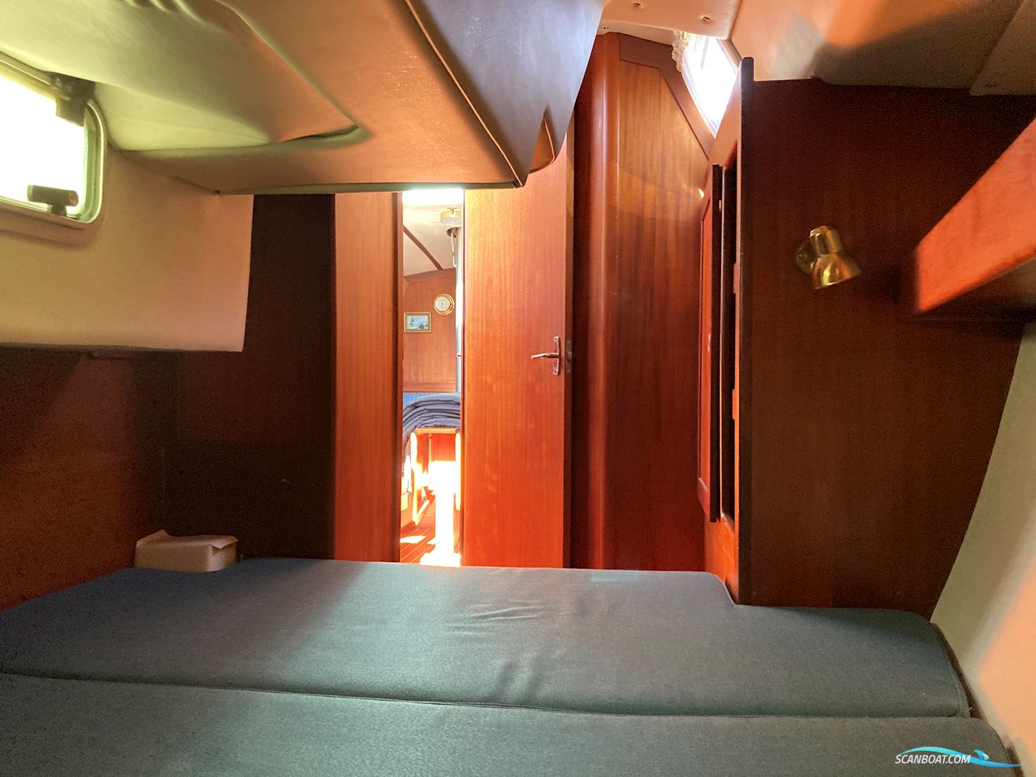 Arcona 36