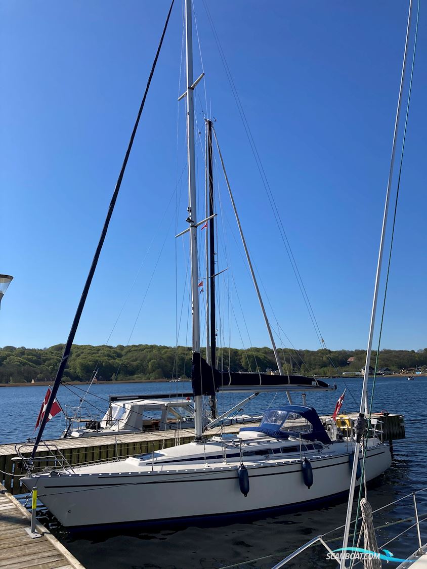 Arcona 36