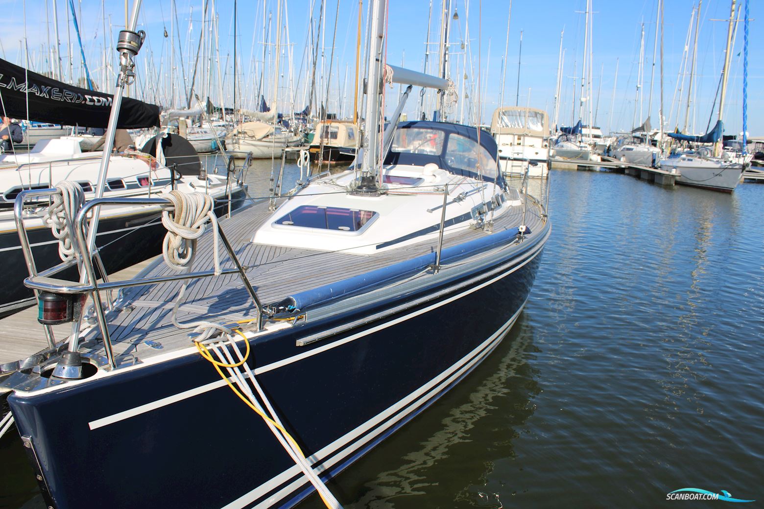 Arcona 370