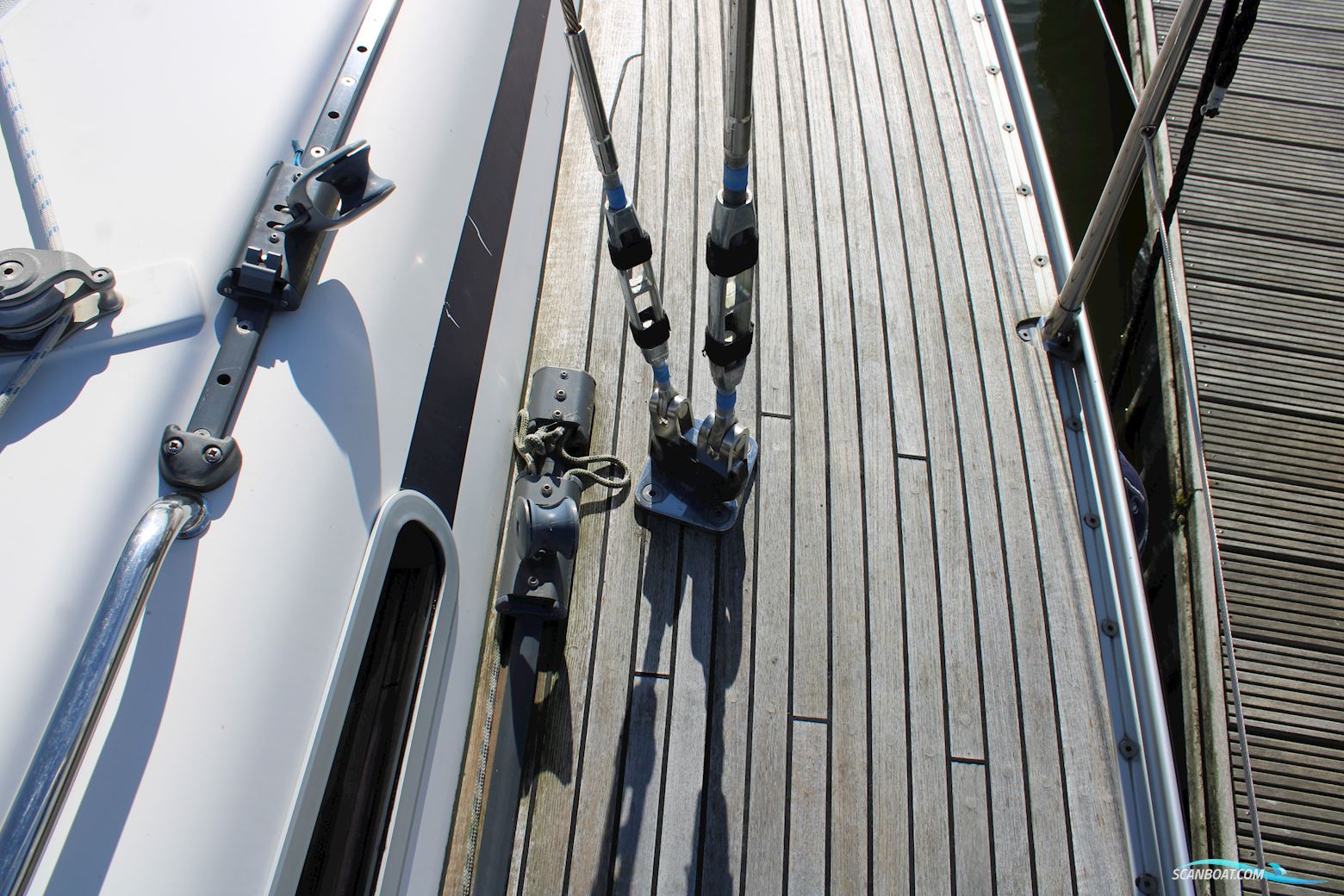Arcona 370