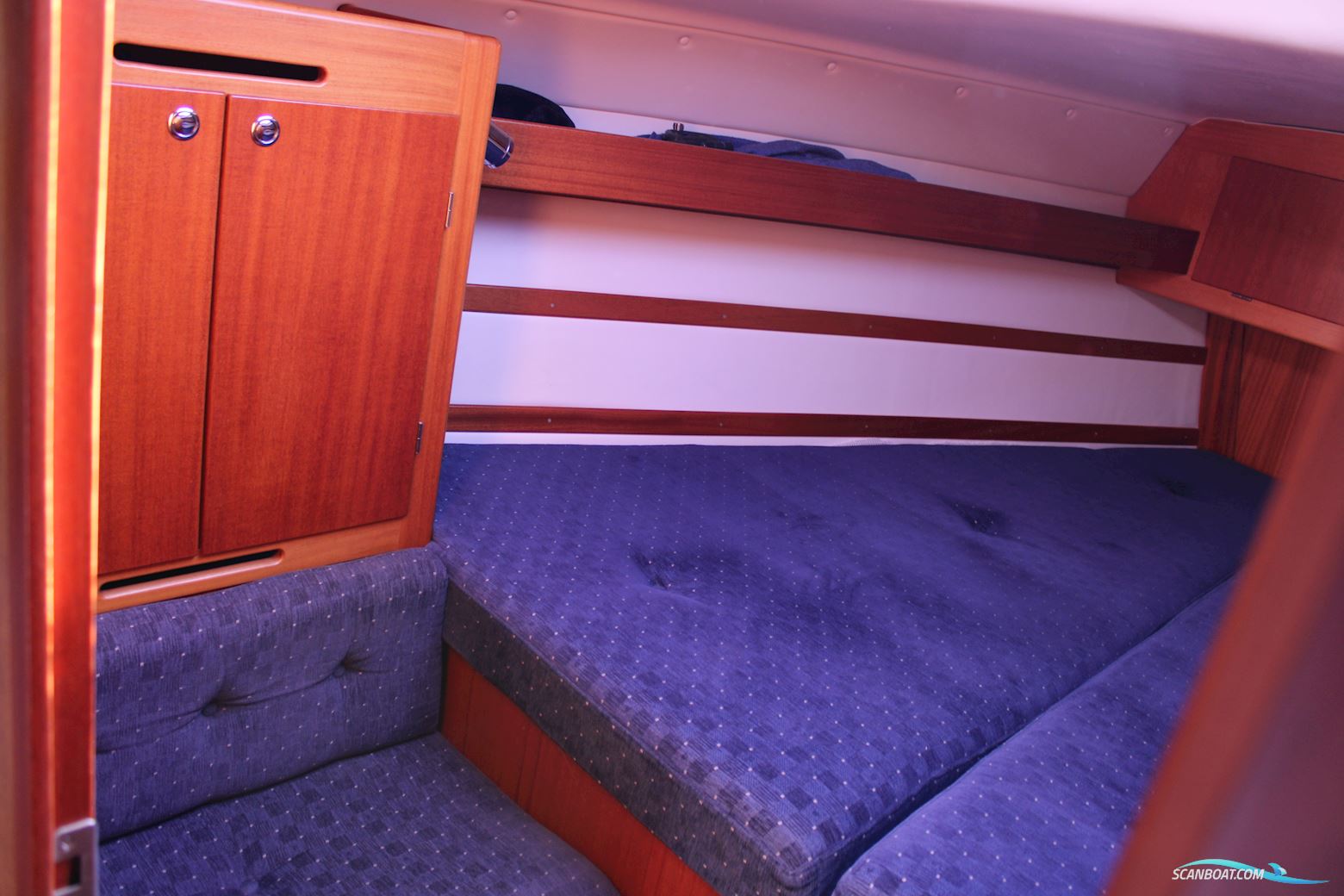 Arcona 370