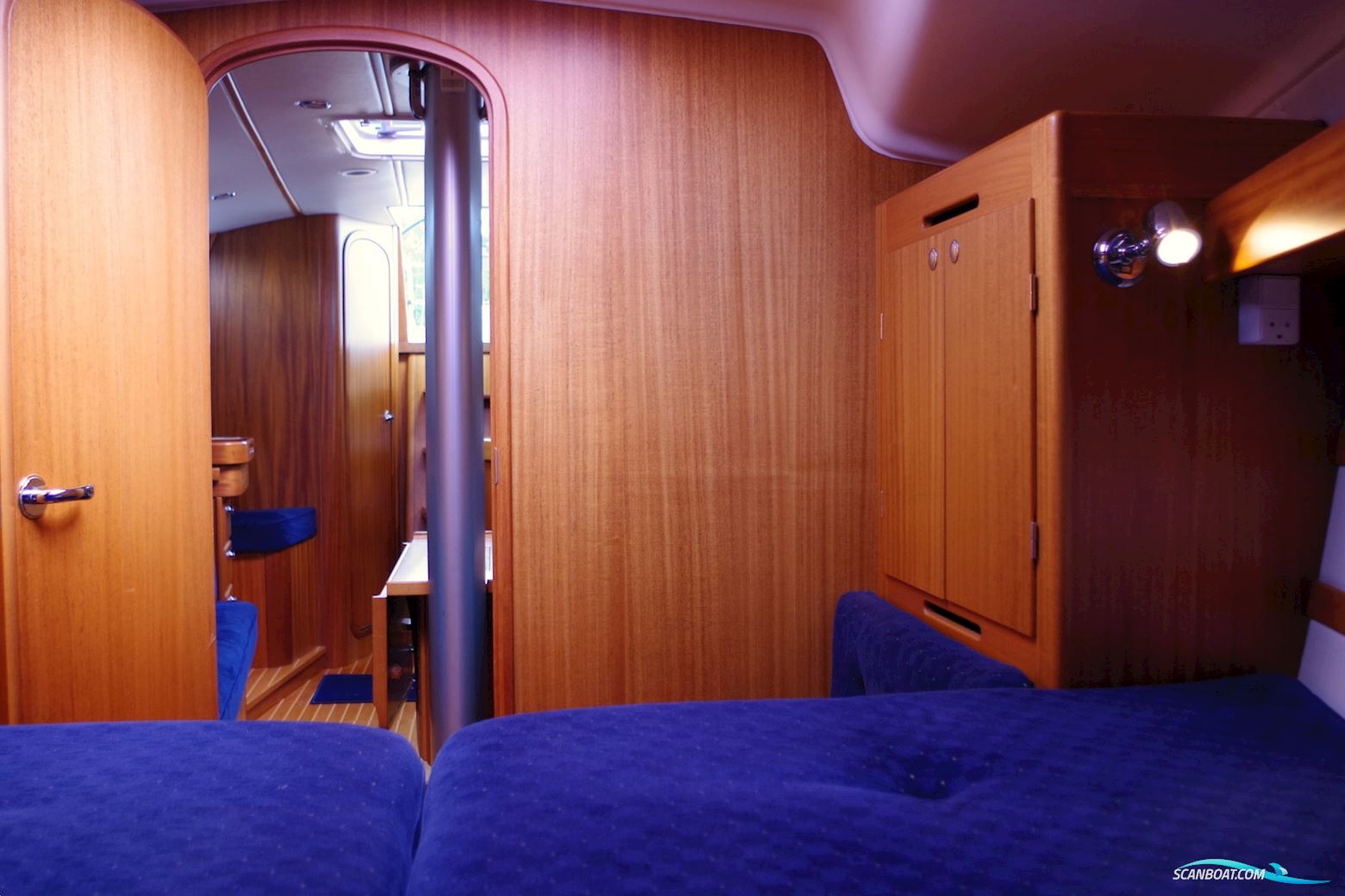 Arcona 370